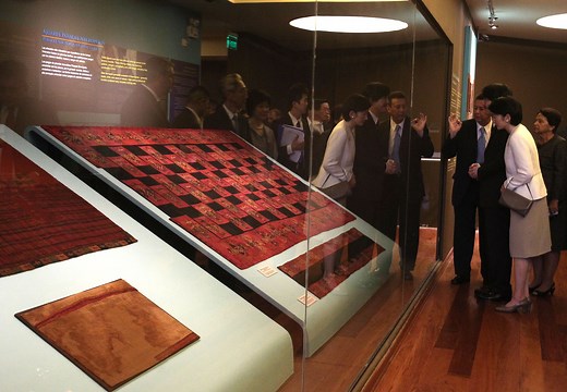 Mantos Paracas: Características, materiales, descripción y más