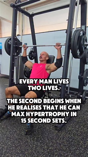 There are still plenty of people who believe that a set that takes 60 seconds is somehow better than a set that lasts 15 seconds.⠀⠀ ⠀⠀ This only holds up if you’re willing to discount both intensity and fatigue.⠀⠀ ⠀⠀ The necessary intensity of pushing close enough to failure to reach the stimulating reps that combine maximum motor recruitment and involuntary slow contractions.⠀⠀ ⠀⠀ And the fatigue that inevitably arises with higher volumes and slower eccentrics, which acts to inhibit motor recru