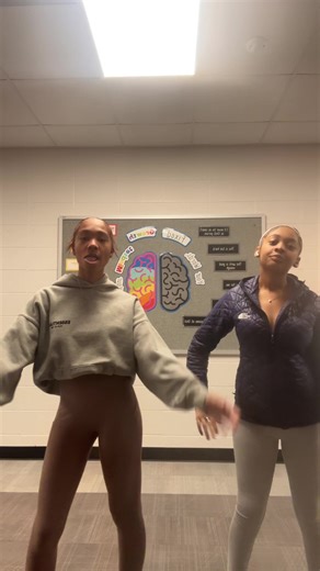 #hg #dancing #fyp #dump | dump trucks dance