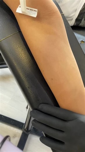 Tattooing a Detailed Portrait on Forearm