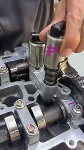 2.6K views · 58 reactions | Ford Edge Engine Assembly! #mechanic #mechanicmia #automotive #repair #restoration #viral #shorts #reels | Mechanic Mia | Facebook