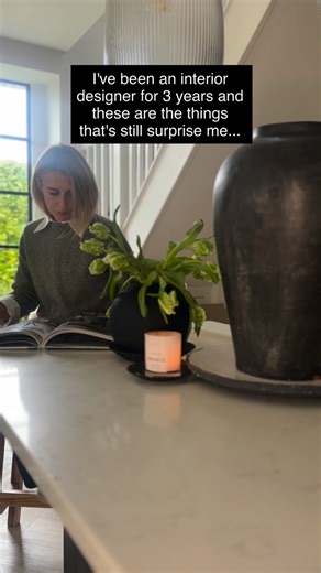 Harriet Kingdon on Instagram: "Is number 6 controversial?...🤭 Seriously I feel like I've seen it all but these ones still catch me off guard 👇 1. How many people are afraid of committing to paint colours it's just paint. Not a tattoo. You can change it .. I promise. 2. Matching cushions are the enemy of style.. The ones that came with the sofa? Bin them. Mix textures, sizes, and patterns. Think curated, not copy and paste. 3. Bigger is better when it comes to vases That tiny one from the super