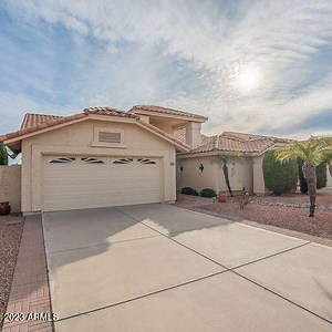 9221 W Oraibi Dr, Peoria, AZ 85382 - MLS 6514830 - Coldwell Banker