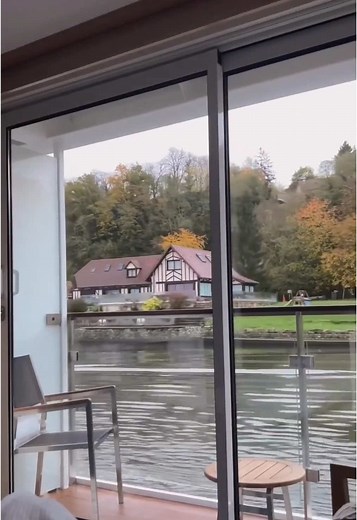Cruising the Seine: A Dreamy Voyage with Viking