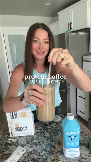 190 cals 33g protein!! 🍰☕️⬇️ what ya need: 2 shots espresso (I use @Nescafe USA gold blonde roast instant espresso - 🔗ed) 1 cup fat free @fairlife milk 1 single serve @Clean Simple Eats protein powder (I used cake batter flavor - 100 cals and 20g protein) ✨ the clean simple eats protein powder makes all the difference!!! it’s so smooth and delicious. code: LEXINGTON saves sitewide - 🔗