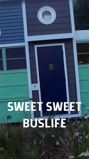 Look at the size of this skoolie 🚌😱 Full tour on YouTube! Need Lithium Batteries, Solar Panels or an inverter for your rig?! https://signaturesolar.com/?ref=mobiledwellings has the best prices and you can get $50 off with my code "MOBILESAVE50" at checkout! | Mobile Dwellings