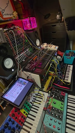 Unique Crazy sounds for sampling -random noises #synth #infn8loop