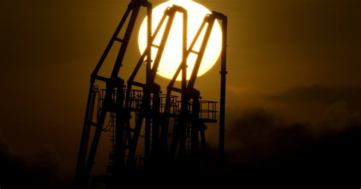 Favor natural gas over oil short term: Stephenson