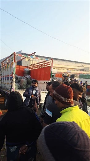 Pratik Gore | 🟢 कृषी उत्पन्न बाजार समिती खेड-चाकण उपबाजार 🟢 -दैनंदिन शेतीमालाच्या ठोक विक्रीसाठी तुमच्या हक्काची पेढी विष्णू केरू गोरे पाटिल Digital... | Instagram