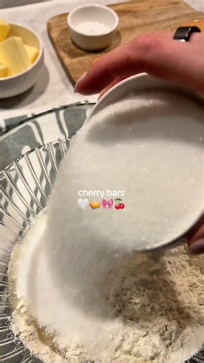 Sweet cherry bars: Simple baking tips and insights