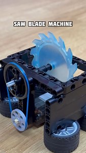 Saw Blade Machine #lego #technic #legotechnic #mechanical #mechanism #diy #legotechnicmoc #mechanicalengineering #legofan #engineering #sawblade #mechanisms #legomechanism #slowmotion #legoideas #legotips #legomoc #gearbox | Bricks Master Builders