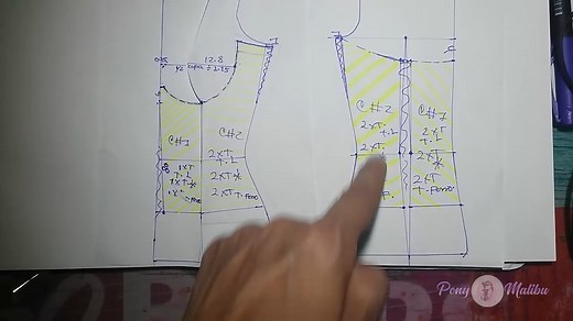 ¿Quieren aprender a hacer el trazo de corset para copas que vienen preformadas? Es sencillisimo, vean este video. Ademas este patron tiene una horma anatomica perfecta, afina y entalla la cintura divinamente. #corset #bustier #patronaje #diseñodemodas | Tutoriales Pony Malibu