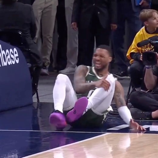 673K views · 5.4K reactions | Damian Lillard headed to the locker room after this fall. Hope he's alright  (via NBA) | Basketball Forever | Facebook