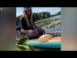 Funny moment as huge blister-like bubble forms on paddle board
