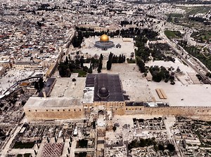 What’s behind the Ramadan raids at Jerusalem’s Al-Aqsa Mosque?