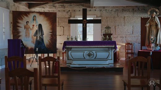 Donate at: https://tinyurl.com/franciscanfridays Join Father Luke and Brother Pius at the National Blue Army Shrine of Our Lady of Fatima as they share a powerful reflection to begin the First Friday & First Saturday weekend. Father Luke reveals a rare and deeply moving experience that very few priests have ever had — becoming the first priest to bring Jesus into a new convent chapel. This episode dives into: ✨ The meaning and grace behind the First Saturday Devotion ✨ The upcoming 100th anniver