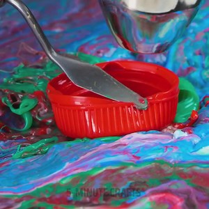 1.1M views · 3.9K reactions | Umwandlung von Kunststoffabfällen in ein nützliches Küchengerät: | 5-Minuten-Tricks für Männer | Facebook