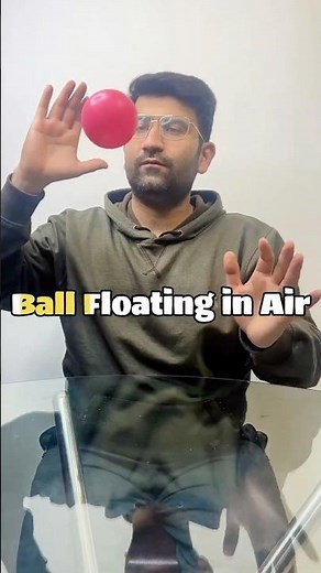 🥎 Ball Floating in Air 💨 #physicsexperiment #scienceexperiment #bernoullistheorem