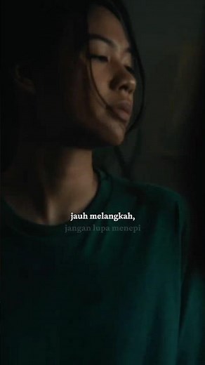 #TOPMusicVideo #shortsTOP Maudy Ayunda, Iwan Fals - Puisi Kota
