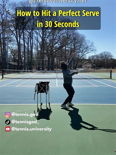 How to Hit a Perfect Serve in 30 Seconds #tennis #tennislesson #tennistip #tenniscoach #tennisgod #tennistraining #tennispractice