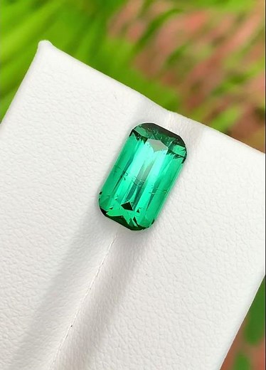 Why Tourmaline Is the Most Underrated Luxury Stone“This Gem Has Every Color… Meet Tourmaline!”