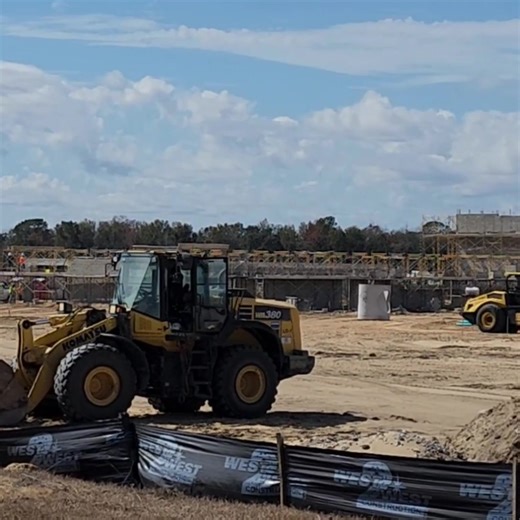 Pictures and video I took today, Wednesday, February 11, 2026, of the Publix and shopping center construction located at the intersection of SW Highway 484 and SW 49th Court Road in Marion Oaks. Keeping you informed, Javier #Publix #publixcomingsoon #marionoaks #marioncountyfl #marioncounty #whereshoppingisapleasure #KeepingYouUpdated #marionoaksflorida #marionoaksfl #publixshoppingcenter #marionoaksnews | Marion Oaks Ocala Florida