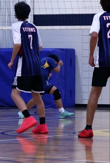SHS Titans Volleyball Highlight of the Night vs St James