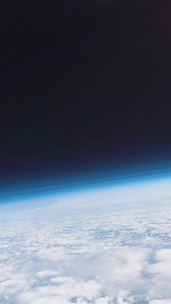 A Hike Through the Stratosphere's Stunning Views