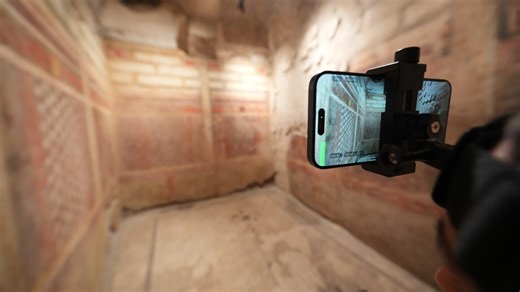 Ancient Rome meets modern technology as tourists visit restored, frescoed home via livestream tours