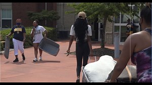 How to navigate kids coming home for spring break