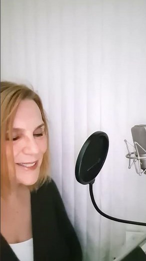 Lorelei King reads an excerpt from THE KING'S RANSOM