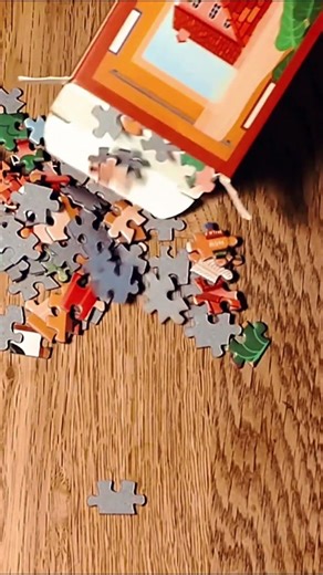 ASMR Mini Puzzle – Opening the Box & Pieces Falling #Shorts
