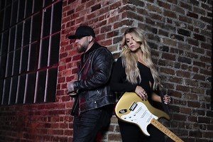 Brantley Gilbert & Lindsay Ell Team Up on "What Happens In A Small Town"