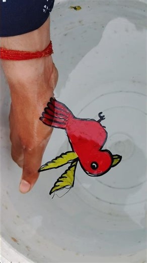 Flying bird 🕊️🕊️ drawing on hand ✋ #trending #art #shorts