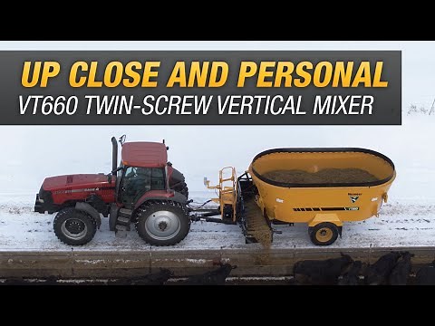 Walkaround of the VT660 twin-screw vertical mixer by Vermeer