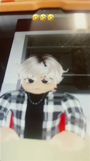 Girls get caught eating candy in class on first day of school🍬🍭🤣 #funny ￼￼￼