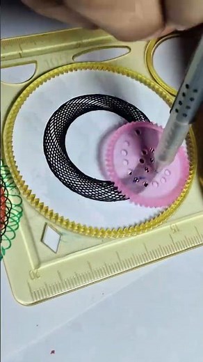 Hypnotic Geometric Pattern Art 😵‍💫 #Geometry #SatisfyingVideo