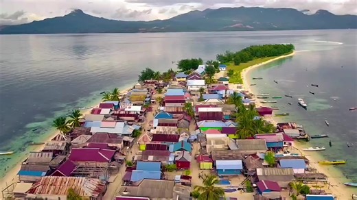 Misteri Kapal Karam di Pulau Sagori Kabaena