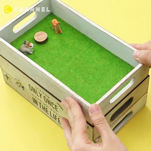 DIY: CABLE STORAGE BOX!＊充電ケーブルをスッキリ収納！カワイイ牧場でスマホがスヤスヤ居眠り