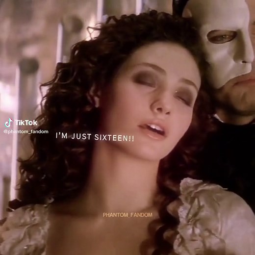 the way she was actually 16 when they filmed #emmyrossum #thephantomoftheoperamovie #2004 #edit #christinedaae #emmyrossumedit