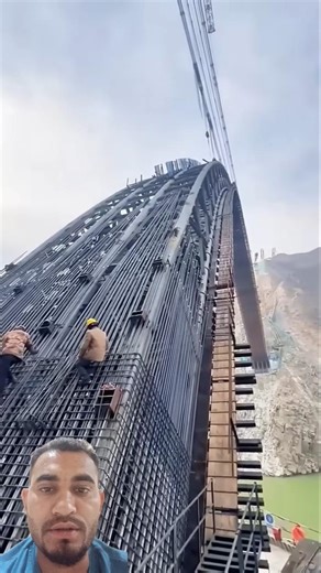 Kilometre arch rib Dragon, Initial appearance of canyon bridge Skeleton #infrastructure #mountains