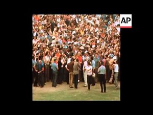 SYND 10 7 76 AMERICAN JOHNNY MILLER WINS BRITISH OPEN GOLF CHAMPIONSHIP IN BIRKDALE, ENGLAND