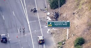 1 dead following violent crash on 101 Freeway in Agoura Hills