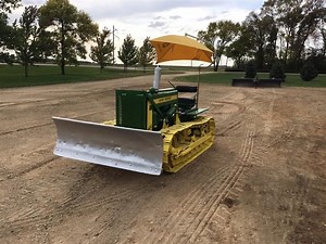 1956 John Deere 420 Crawler Tractor W/Blade | Construction