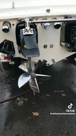 Offshore Race Boat engine start up