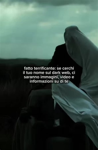 È ampiamente documentato che a causa delle numerose violazioni di dati aziendali, dei leak di database e dell'azione di malware infostealer, una grande quantità di informazioni personali, credenziali e dati sensibili finisce regolarmente per circolare nei mercati clandestini del dark web. Quando i dati di un individuo vengono compromessi online, truffatori e malintenzionati possono raccogliere e aggregare elementi che includono email, password, numeri di telefono, documenti e altre informazioni 