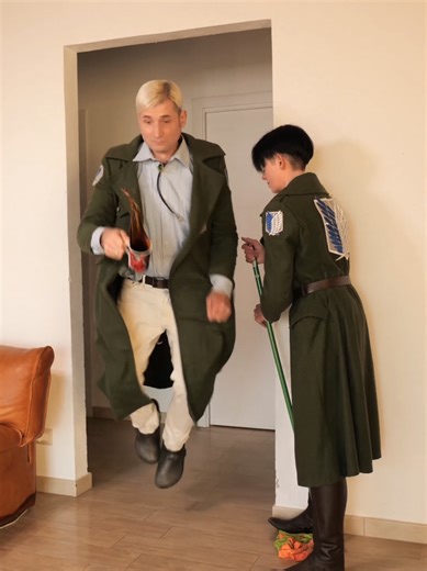 Jump 'n' Run Cosplay featuring Eruri AU