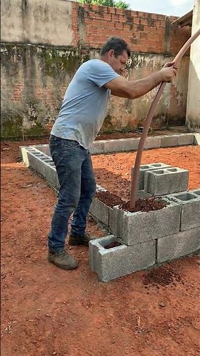 Don't Dig Up Your Yard! Try This Easy DIY Greenhouse #diybuild #garden #plants