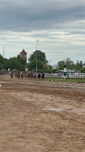 That’s some filly. GOOD CHEER (Medaglia d’Oro) wins the GI Longines Kentucky Oaks! 🌸 | Thoroughbred Daily News