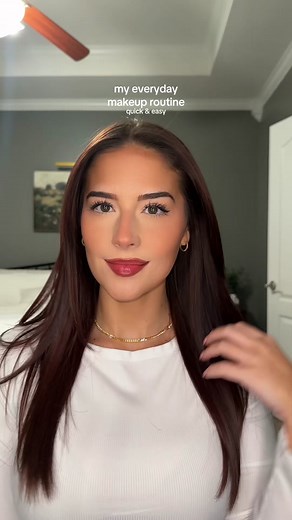 Most products are in my tiktokshop showcase! 💕🫶🏼 #everydaymakeup #everydaymakeuproutine #makeuproutine #easymakeup #simplemakeup #beginnermakeup #fyp #foryoupage